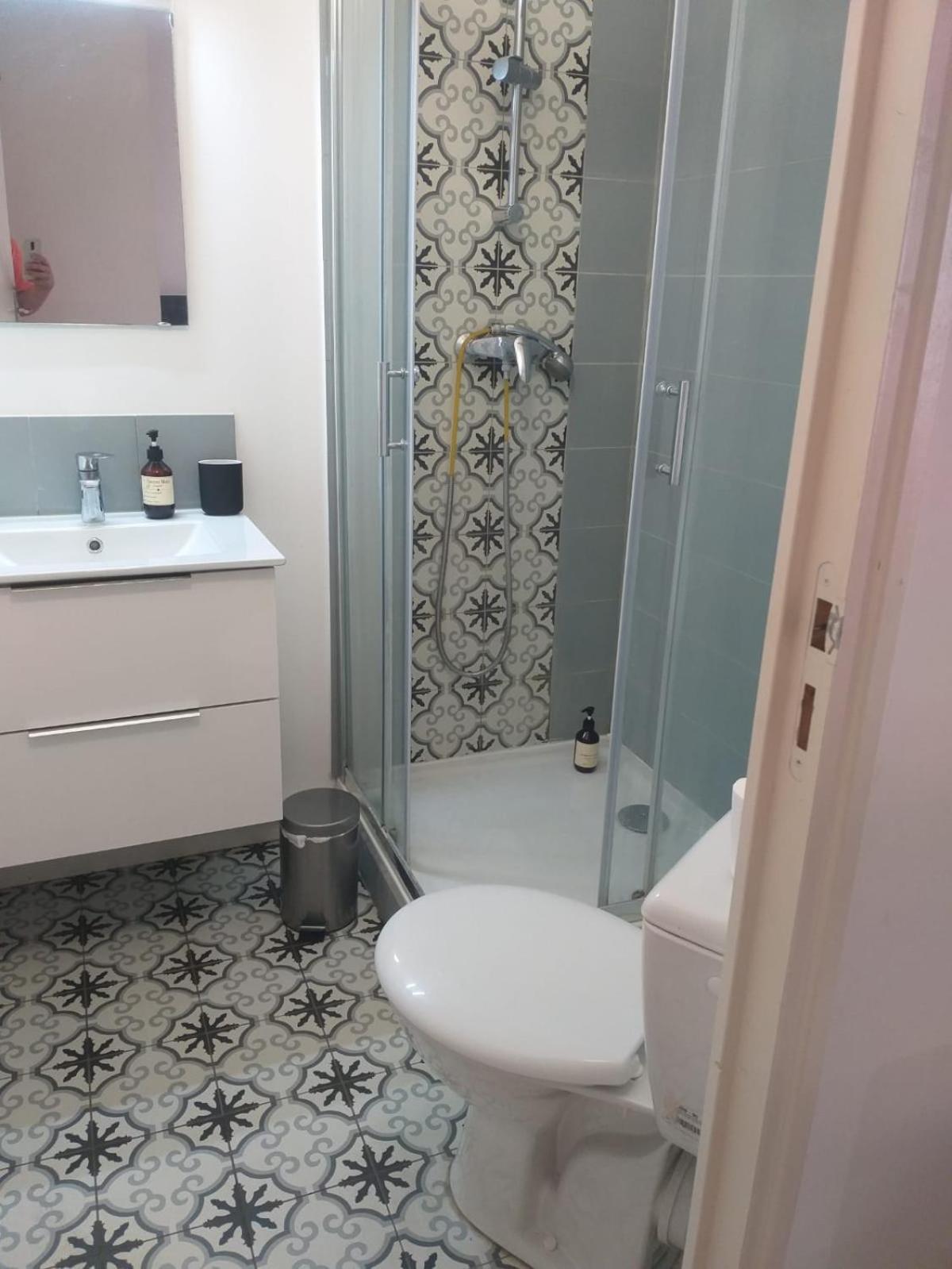 Le Refuge Urbain - Port A 2 Pas & Animaux Acceptes Apartment Toulon Luaran gambar
